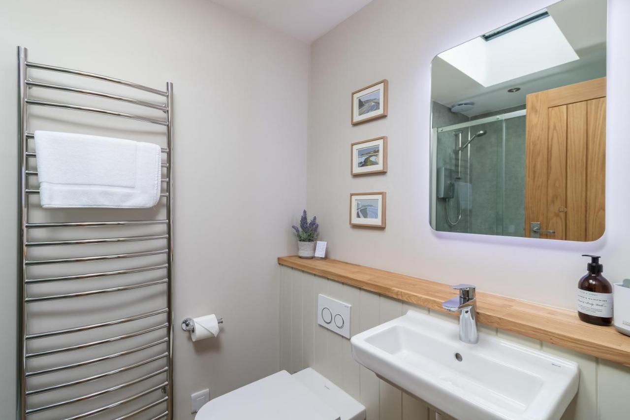 The View, Broxa - Luxury Lodge - Yorkshire Coast スカーバラ エクステリア 写真