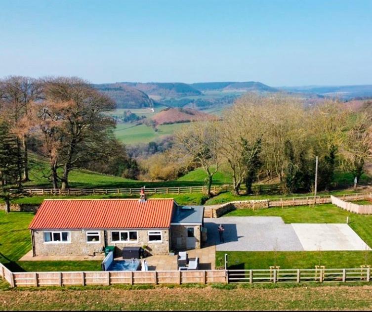 The View, Broxa - Luxury Lodge - Yorkshire Coast スカーバラ エクステリア 写真